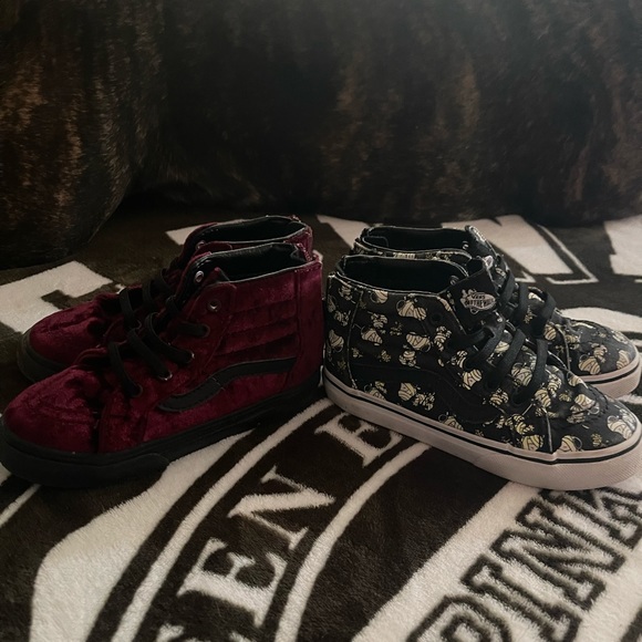 Adorable Set of 2 Toddler Vans😎💕💕 - Picture 6 of 9